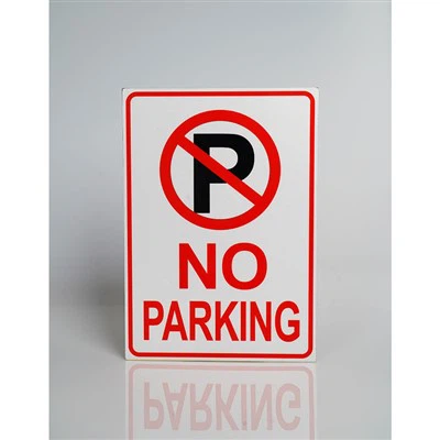 Jederzeit kein Parkplatz Reflektierendes Schild